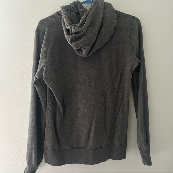 Nike women’s lightweight hooded sweatshirt - Picture 3 of 3